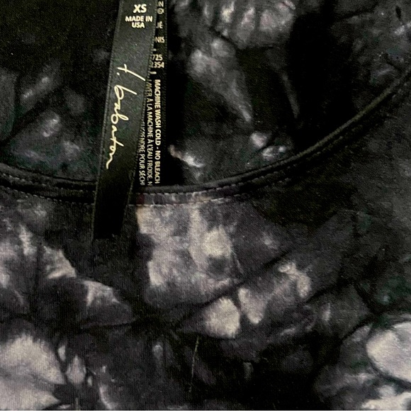 Aritzia | Babaton | Sculpt Black Tank Top Size X.Small - Picture 4 of 4